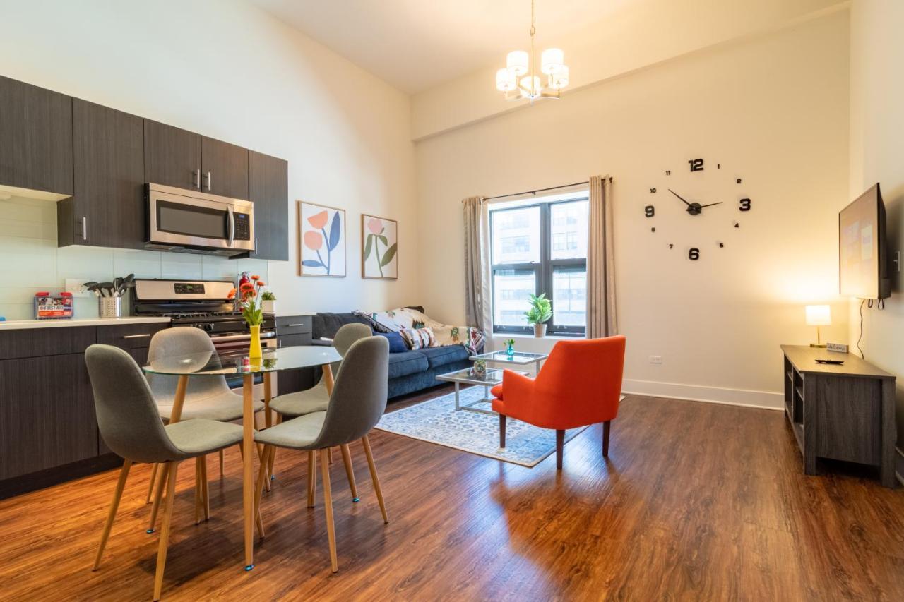 Mccormick Place 420 Friendly 3Br In Downtown Chicago With Optional Parking Sleeps 8 Guests Near Soldier Field, Grant Park And Lakefront Trail المظهر الخارجي الصورة